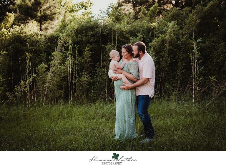 West Monroe Louisiana Infant and Maternity Portrait Photographer | Connelly 12 Month Milestone and Leah Maternity Portrait Session