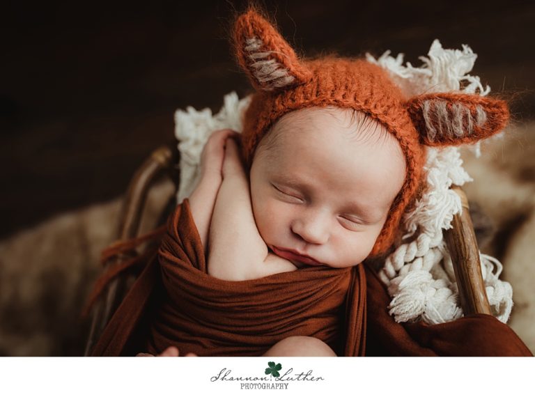 West Monroe Louisiana Newborn Portrait Photographer | River Newborn Studio Portrait Mini-Session