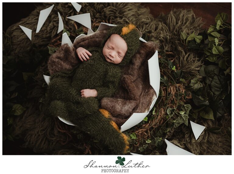 Collinston Louisiana Newborn Portrait Photographer | Colton Newborn Studio Portrait Session