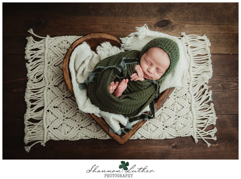 Monroe Louisiana Newborn Portrait Photographer | Ford Newborn Studio Portrait Session