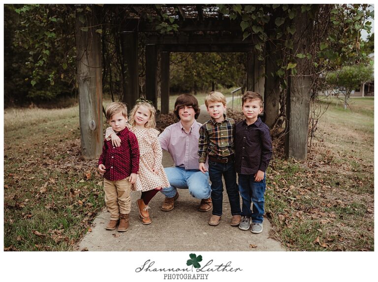Rayville Louisiana Family Portrait Photographer | Cousins Family Portrait Mini-Session