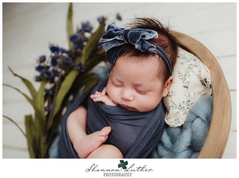 Monroe Louisiana Newborn Portrait Photographer | Alessi Newborn Studio Portrait Mini-Session