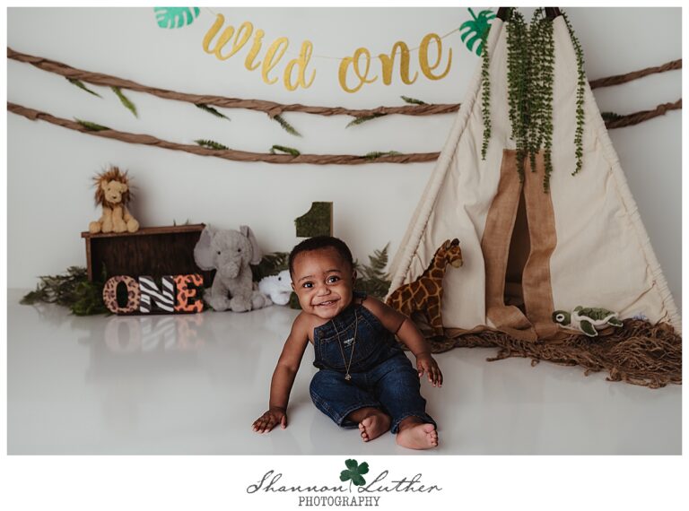 Monroe Louisiana Infant Portrait Photographer | Kaisen 12 Months Studio Portrait Mini-Session