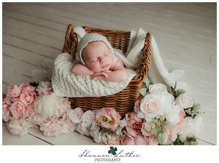 Monroe Louisiana Newborn Portrait Photographer | Elowen Newborn Studio Portrait Session