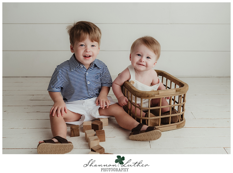 Oak Grove Louisiana Infant and Children’s Portrait Photographer | Grayson & Spencer Studio Portrait Session