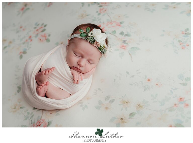 Monroe Louisiana Newborn Portrait Photographer | Nora Newborn Studio Portrait Mini-Session