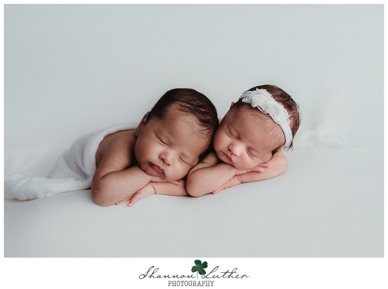 Monroe Louisiana Newborn Portrait Photographer | Ellie & Brody Twins Newborn Studio Portrait Session
