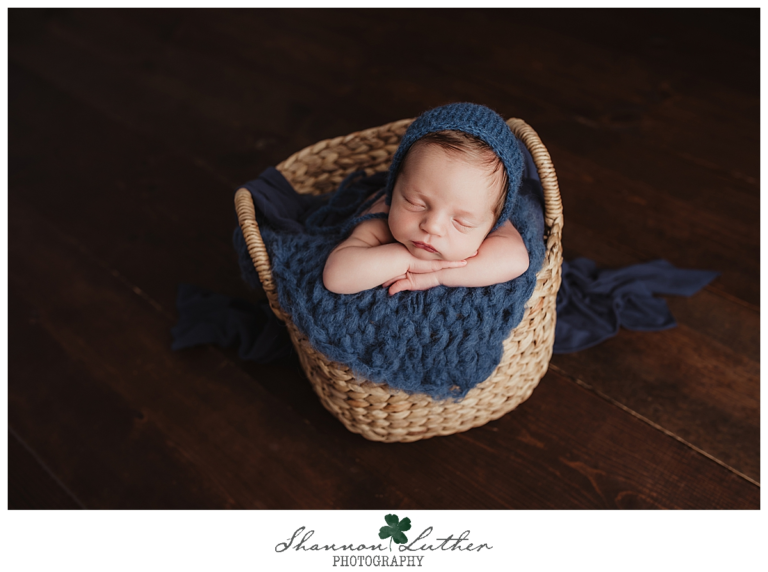 Monroe Louisiana Newborn Portrait Photographer | Wesley Newborn Studio Portrait Mini-Session