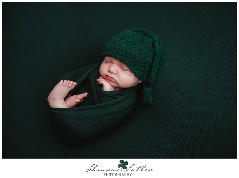 Monroe Louisiana Newborn Portrait Photographer | Ever Newborn Studio Portrait Petite-Session